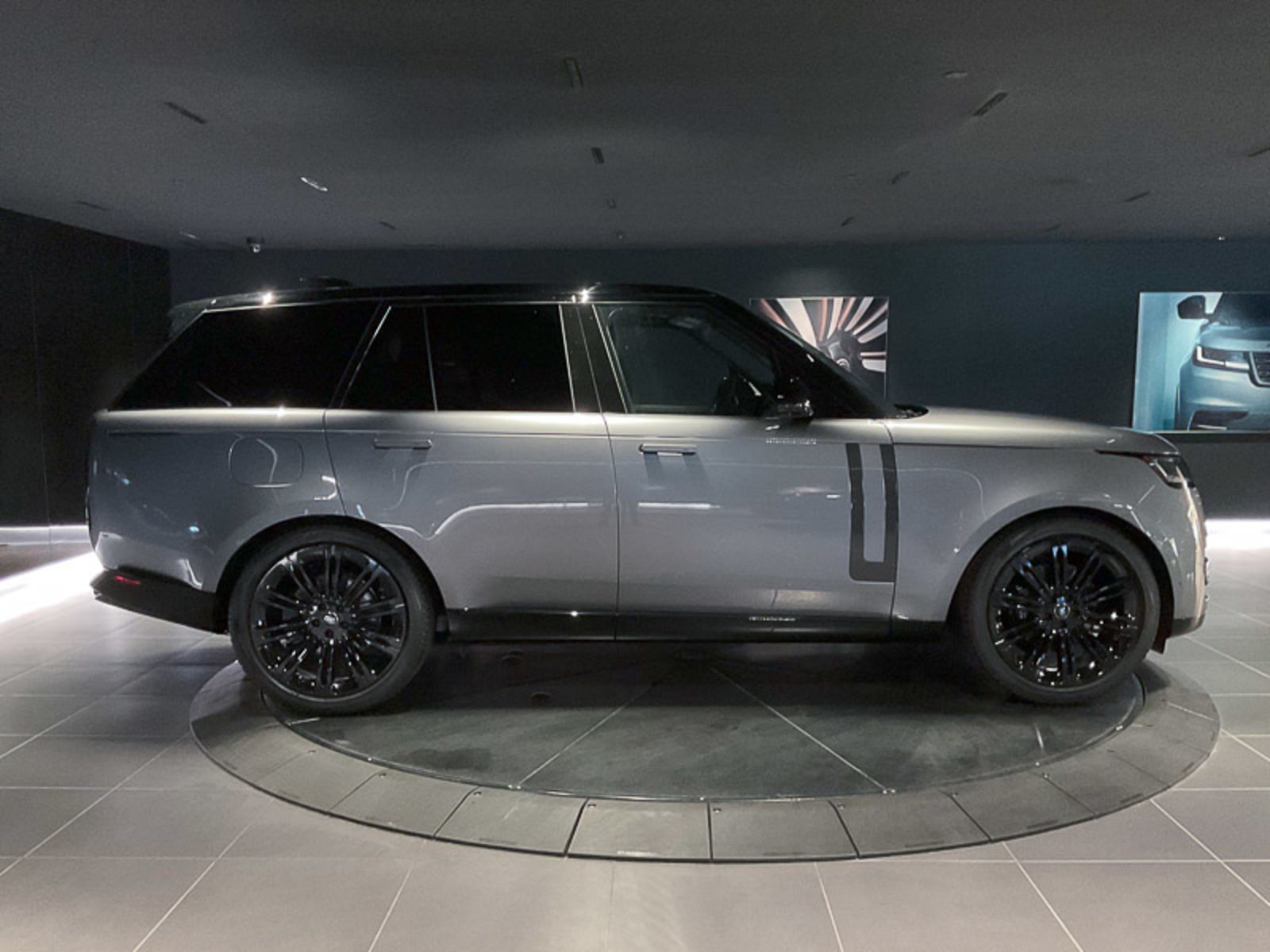 2024 Land Rover Range Rover SE, Vancouver, Cash