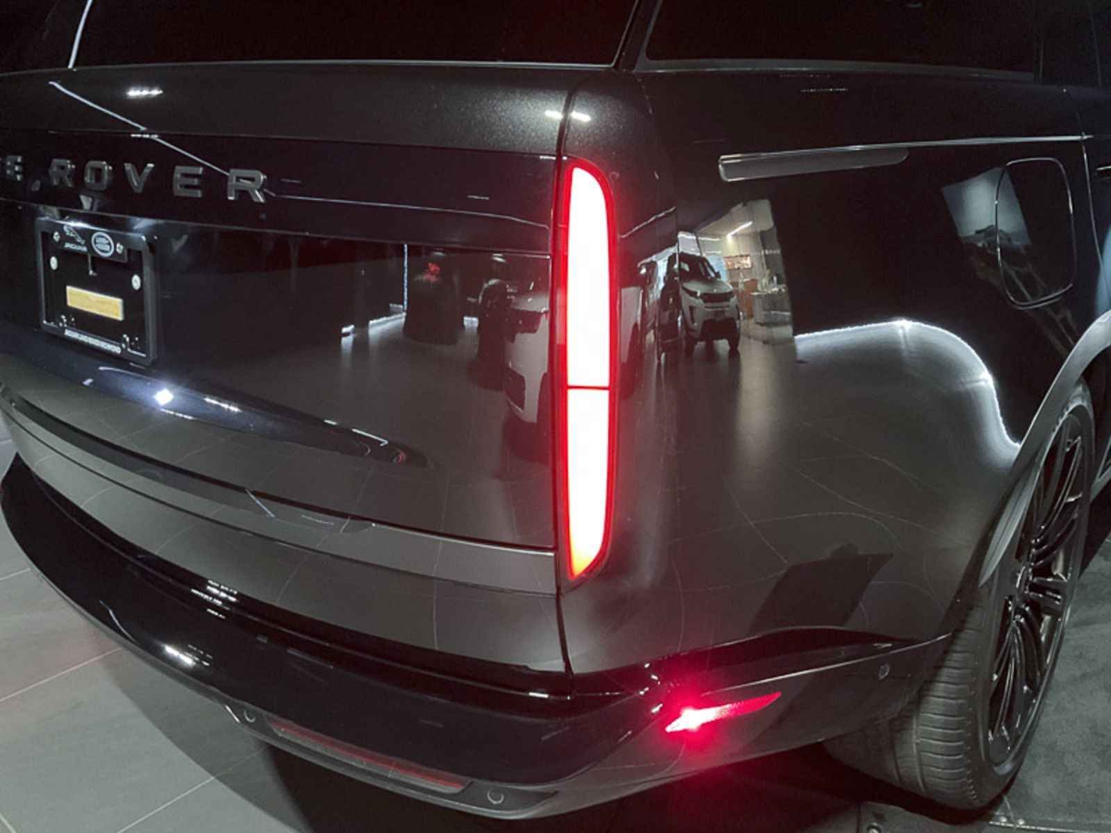 2024 Land Rover Range Rover Autobiography, Vancouver, Cash