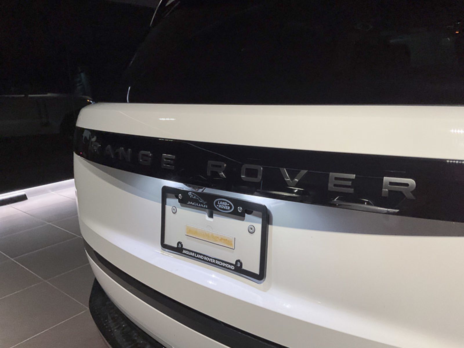 2024 Land Rover Range Rover SE, Vancouver, Cash