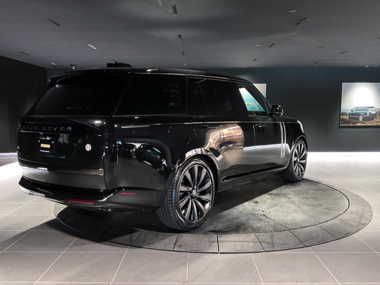 2024 Land Rover Range Rover SV, Vancouver, Cash