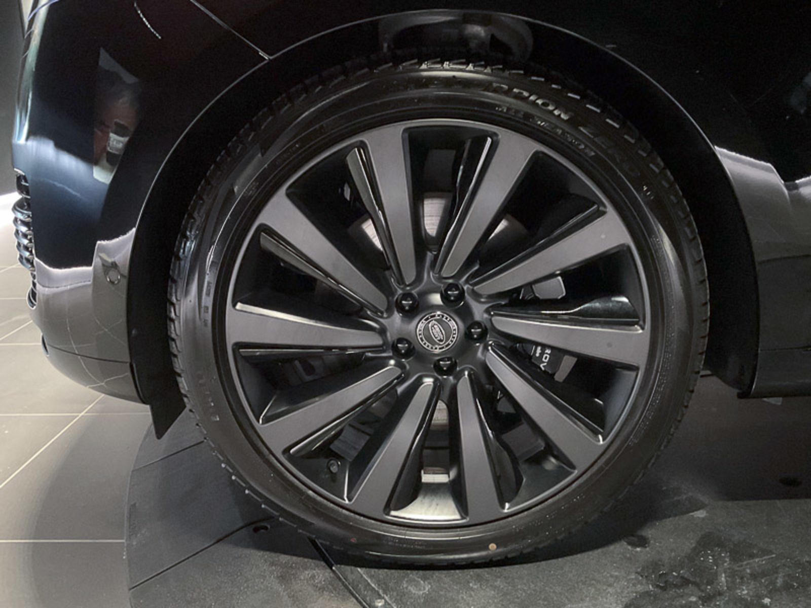 2024 Land Rover Range Rover SV, Vancouver, Cash