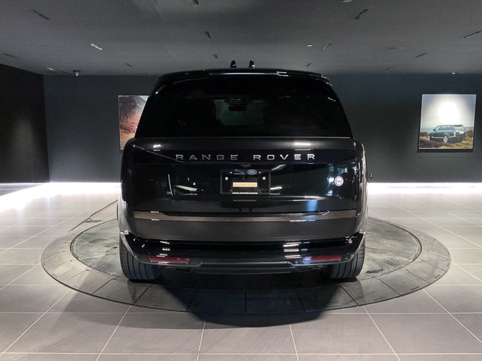2024 Land Rover Range Rover SV, Vancouver, Cash