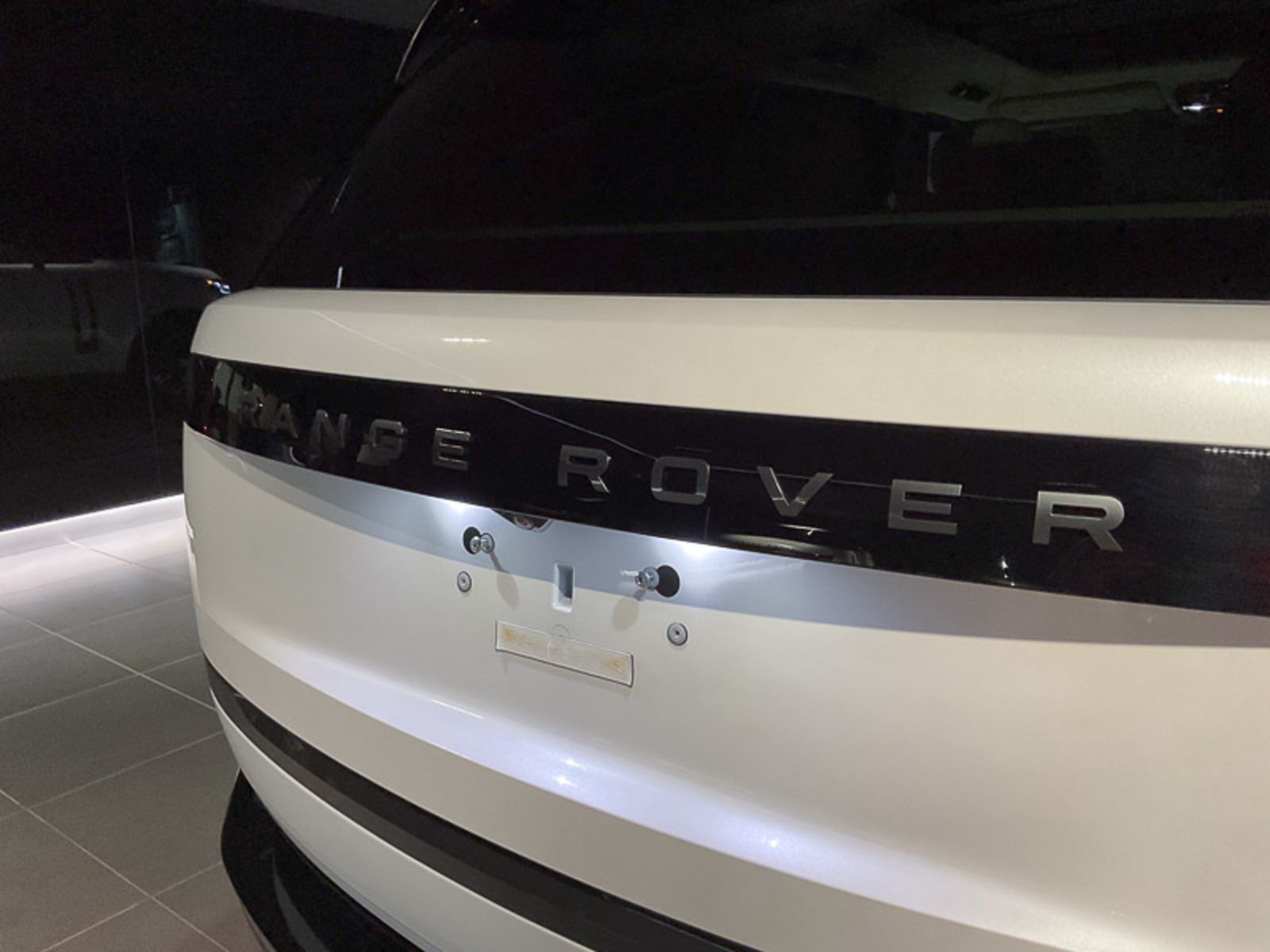 2024 Land Rover Range Rover SE, Vancouver, Cash