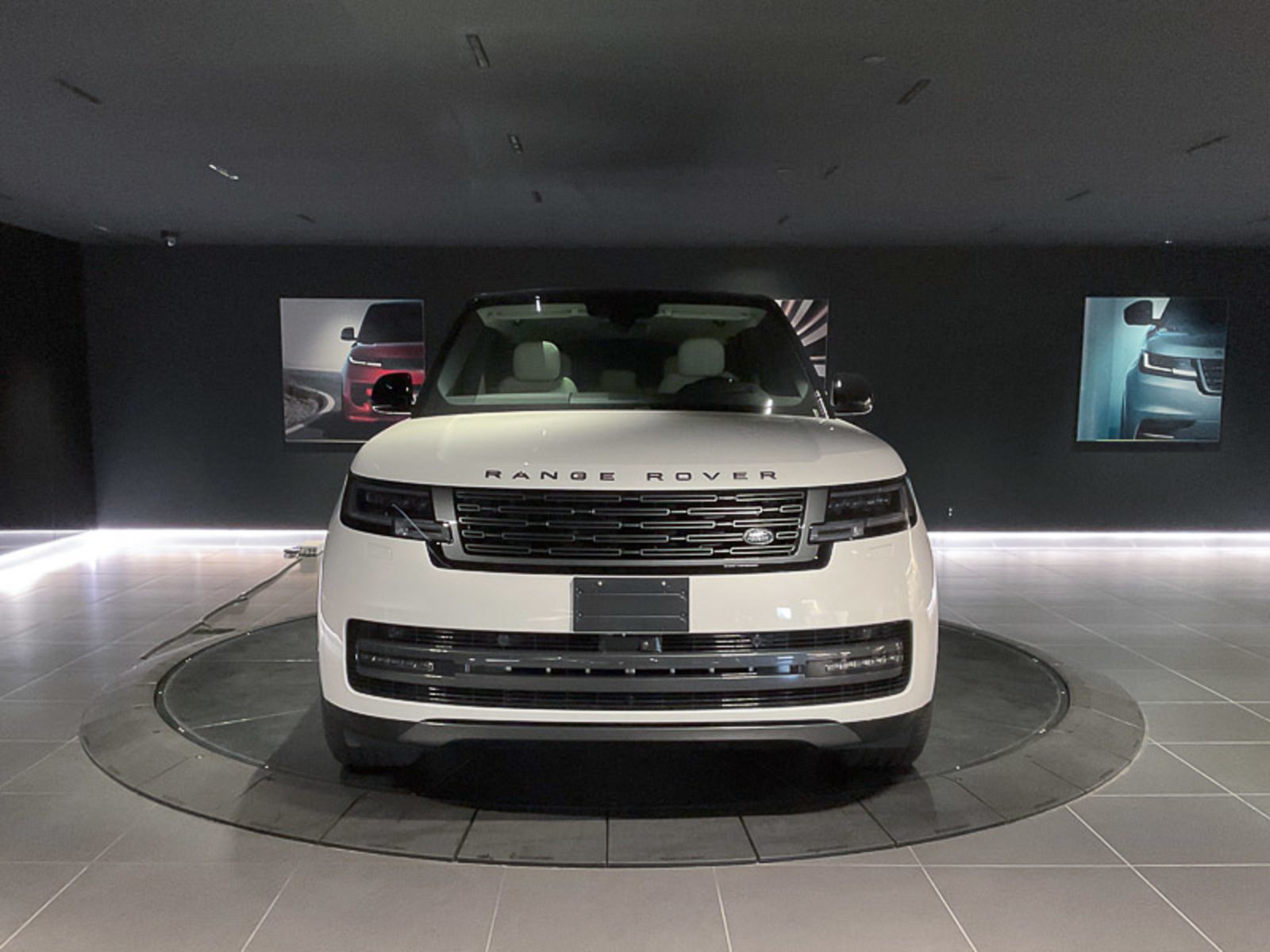 2024 Land Rover Range Rover SE, Vancouver, Cash