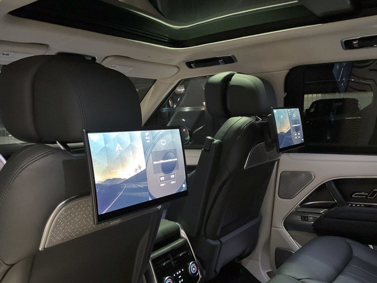 2024 Land Rover Range Rover Autobiography, Vancouver, Cash