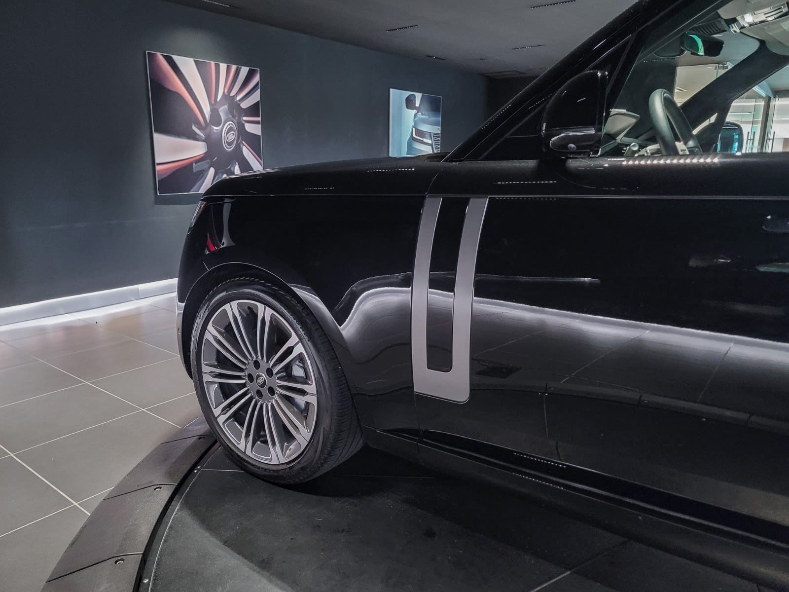 2023 Land Rover Range Rover SE, Vancouver, Cash