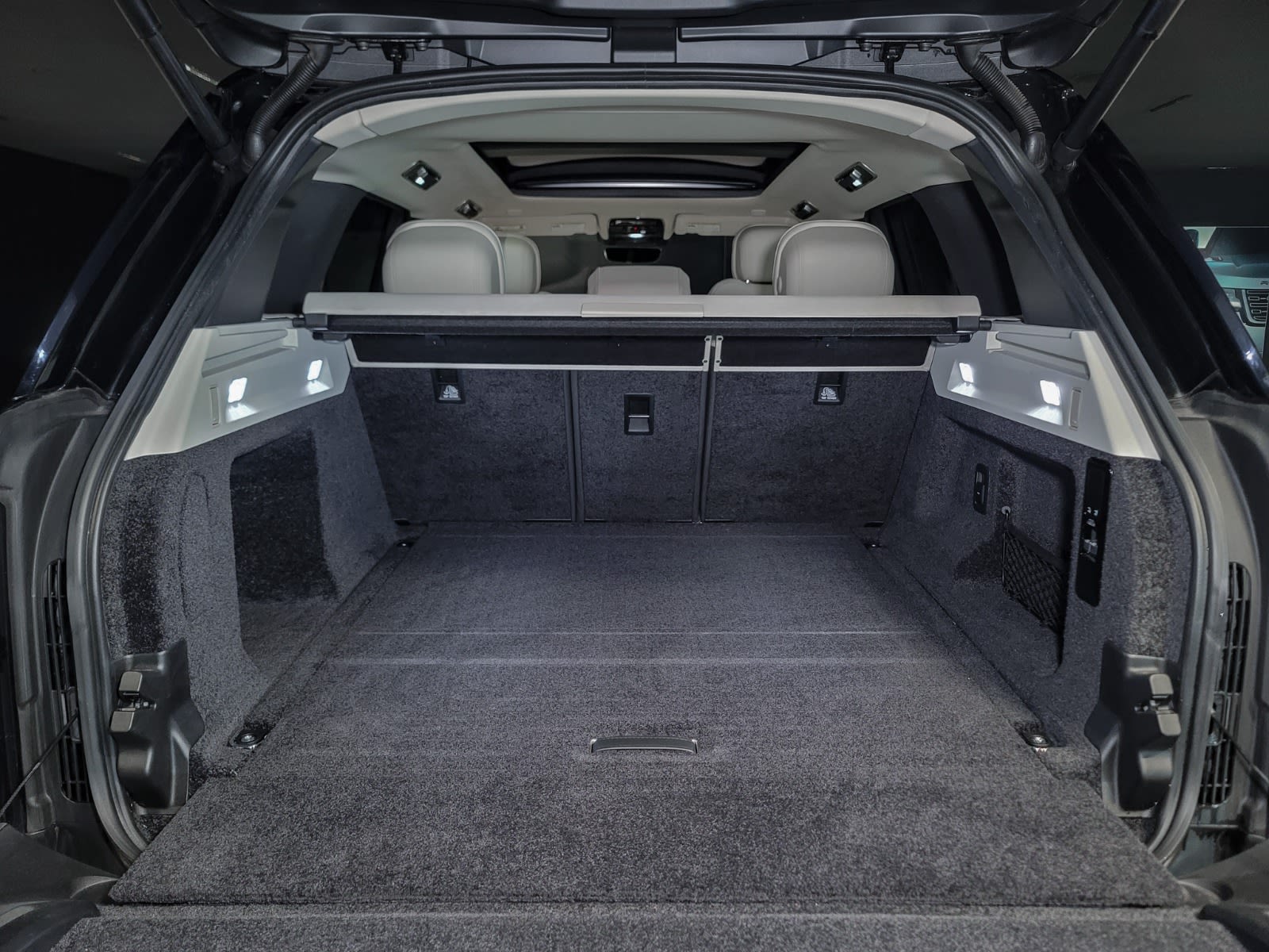 2023 Land Rover Range Rover SE, Vancouver, Cash