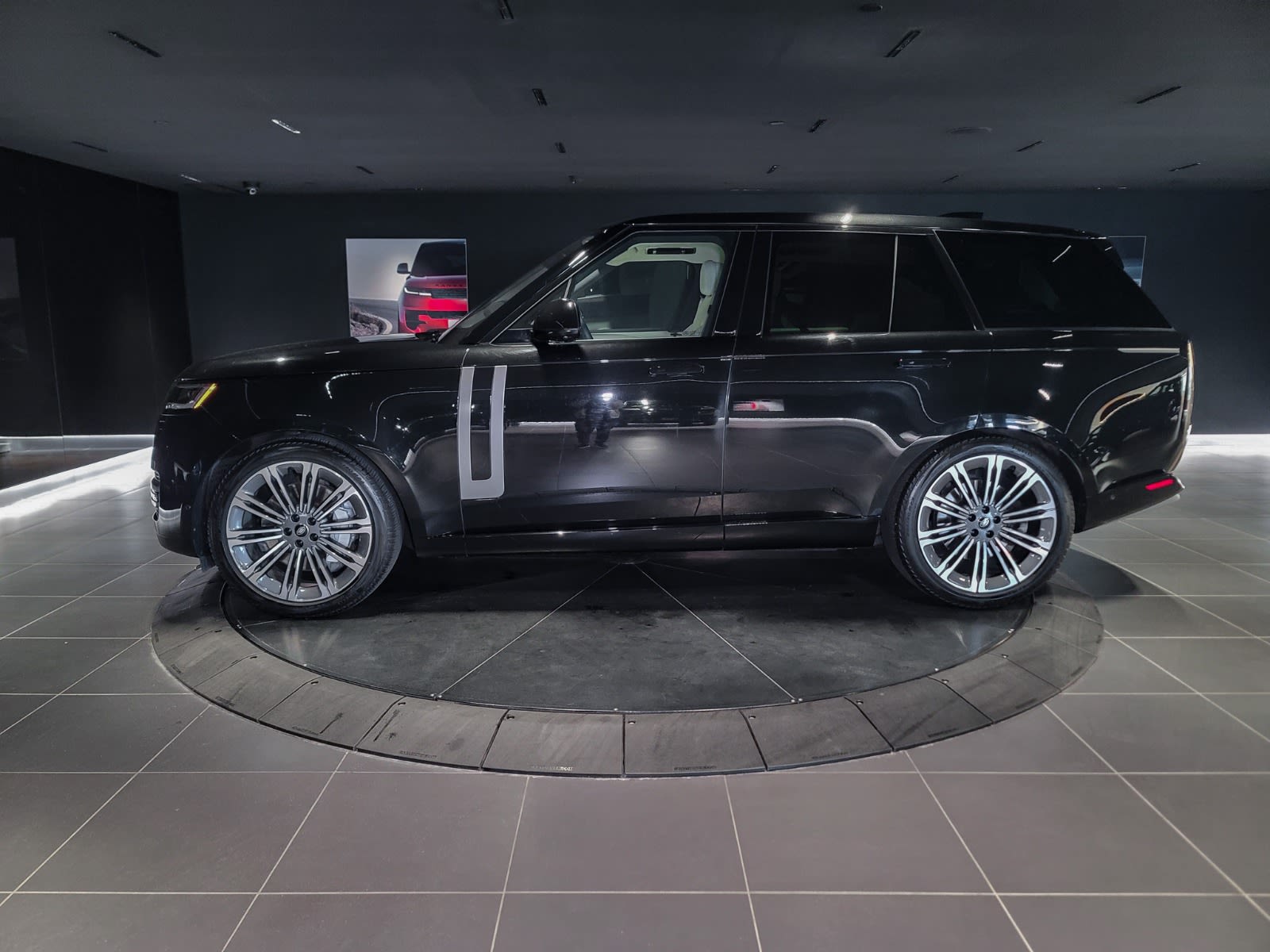 2023 Land Rover Range Rover SE, Vancouver, Cash