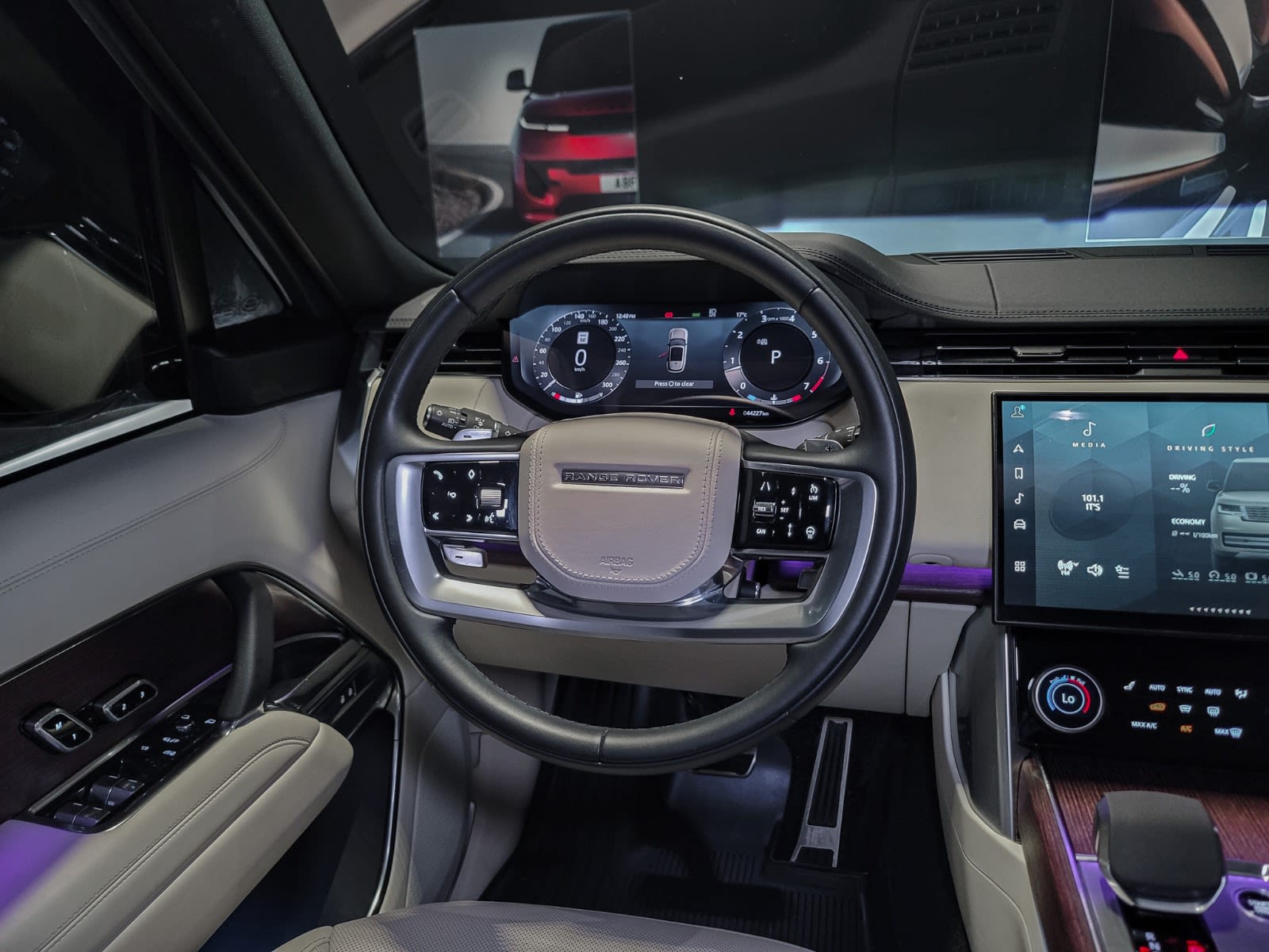 2023 Land Rover Range Rover SE, Vancouver, Cash