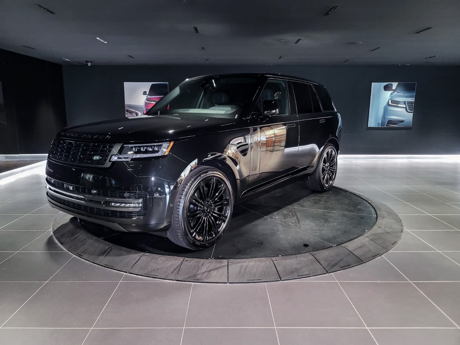 2025 Land Rover Range Rover SE, Vancouver, Cash