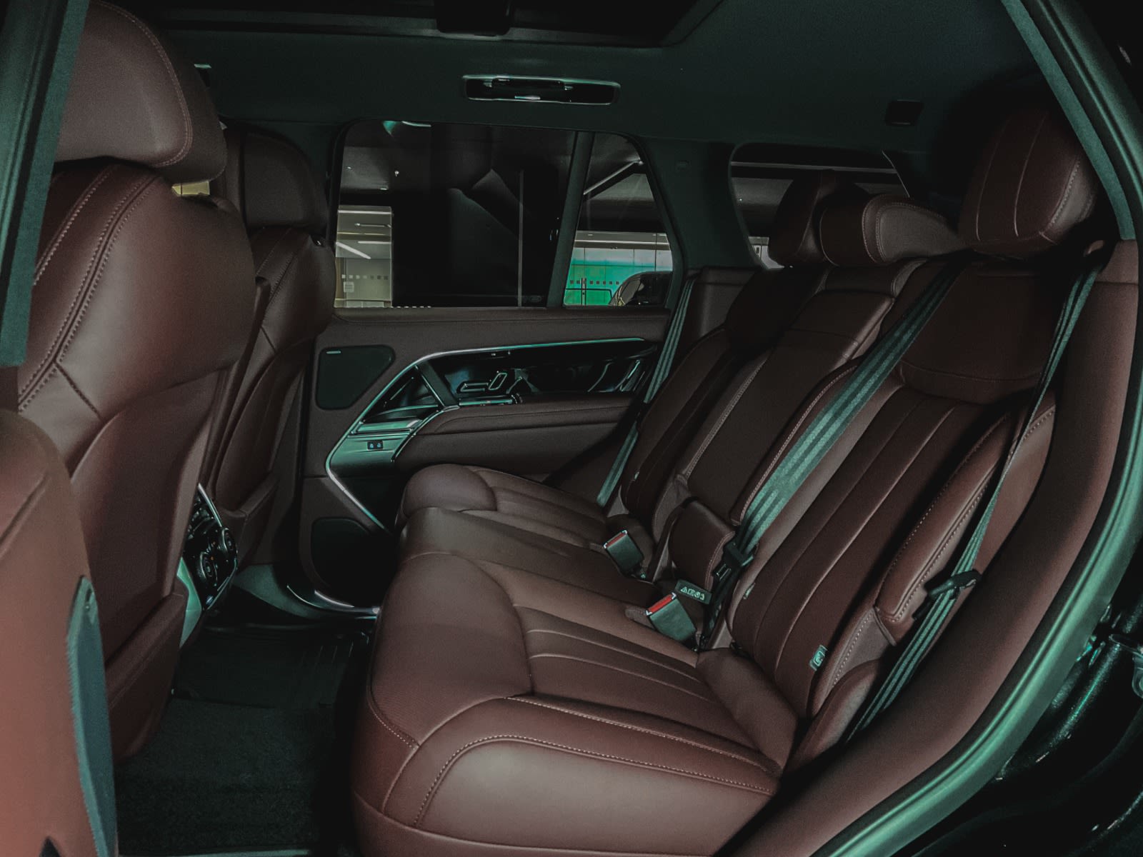 2025 Land Rover Range Rover SE, Vancouver, Cash