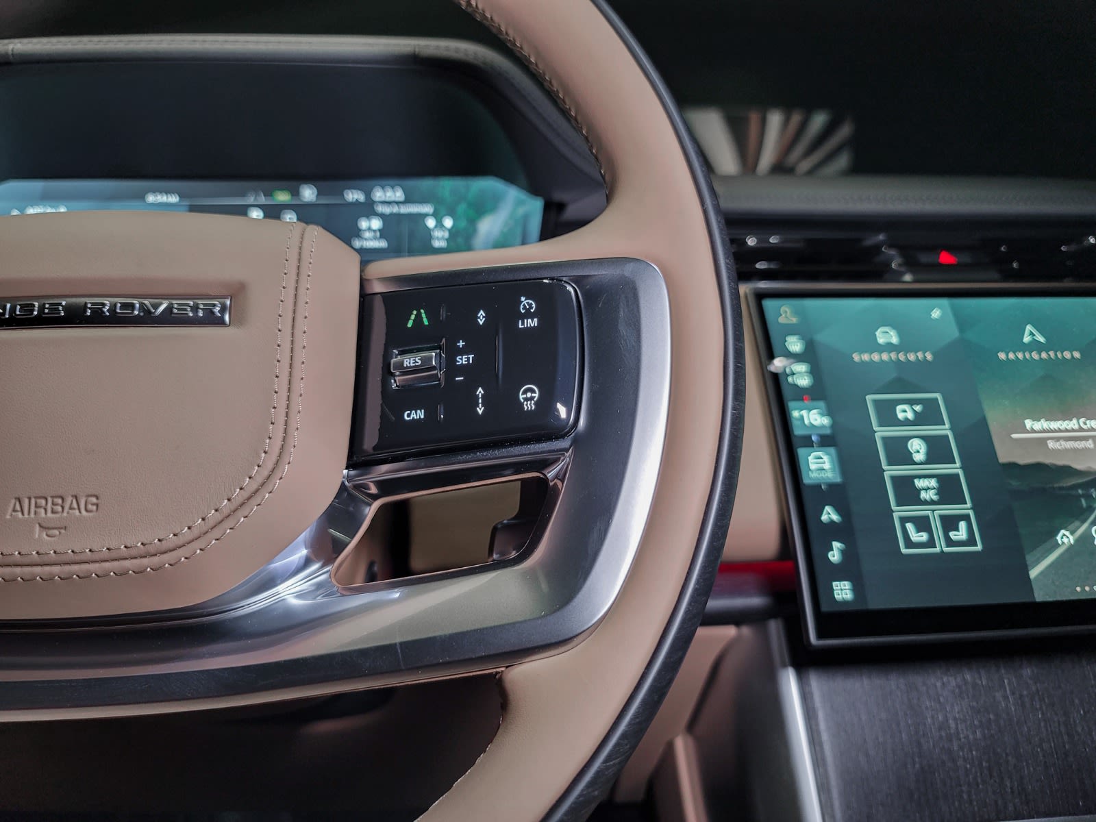 2025 Land Rover Range Rover SE, Vancouver, Cash