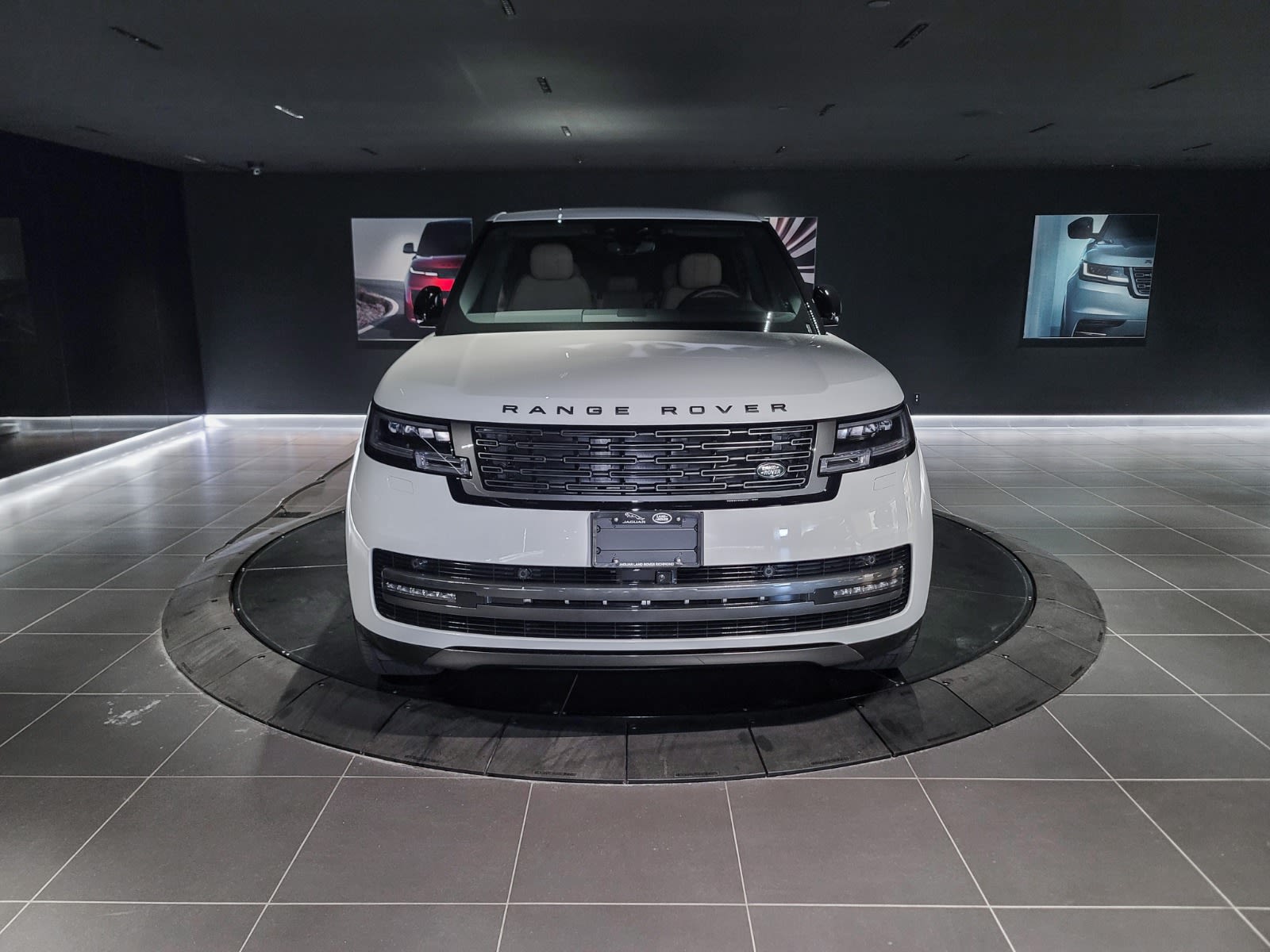 2025 Land Rover Range Rover SE, Vancouver, Cash