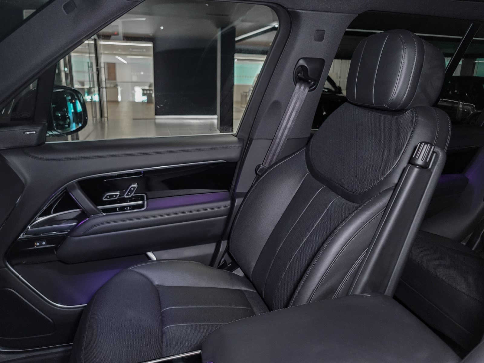2025 Land Rover Range Rover SE, 温哥华, 全款车