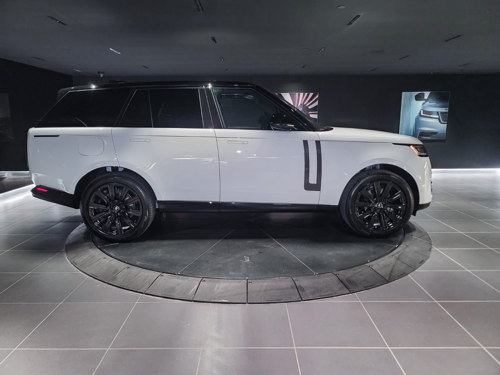 2025 Land Rover Range Rover SE, 温哥华, 全款车