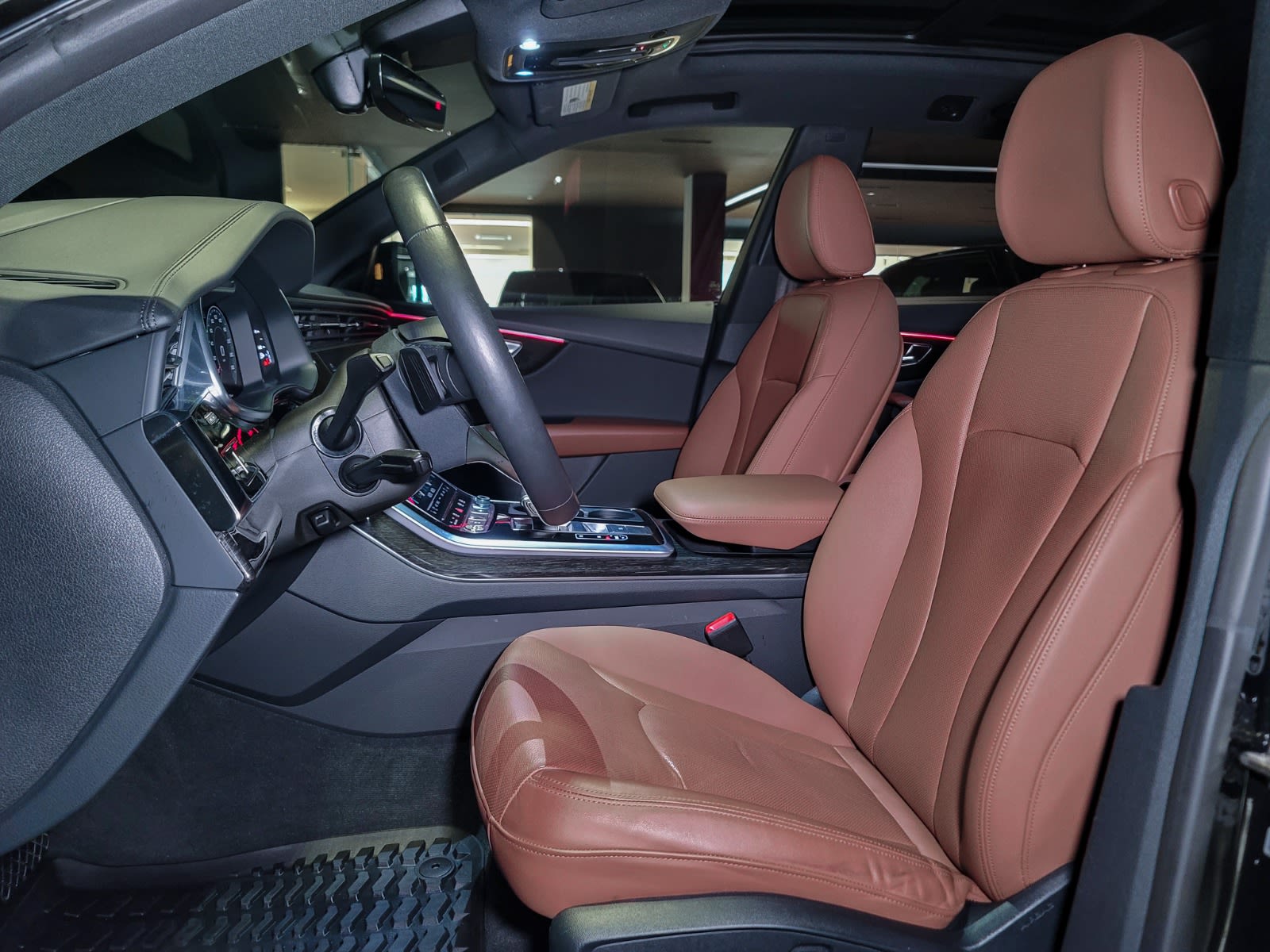 2022 Audi Q8 Technik, Vancouver, Cash