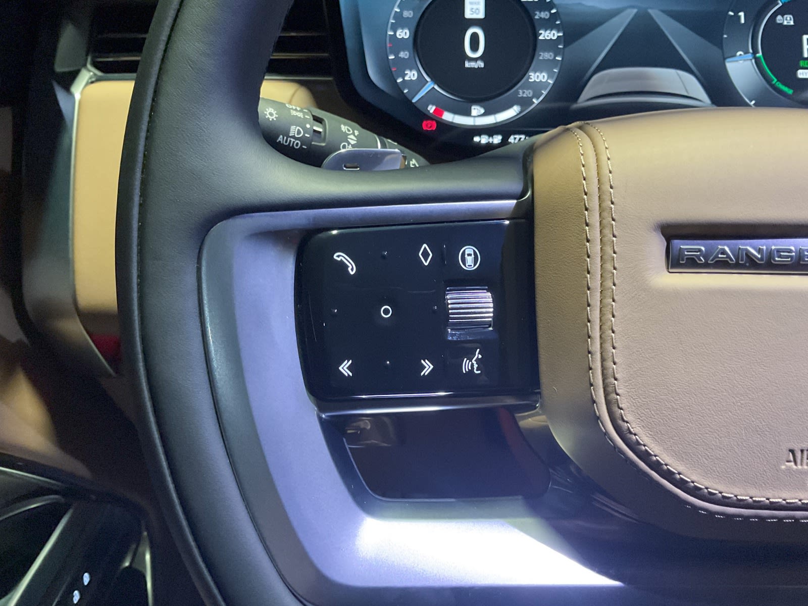 2025 Land Rover Range Rover SE, Vancouver, Cash