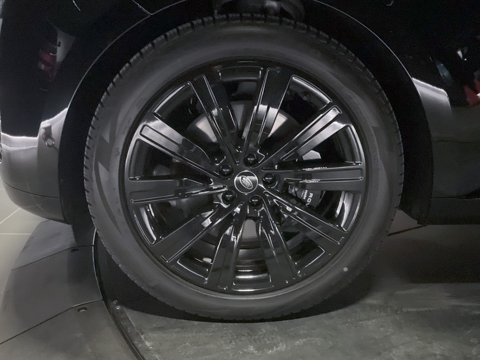 2025 Land Rover Range Rover SE, Vancouver, Cash