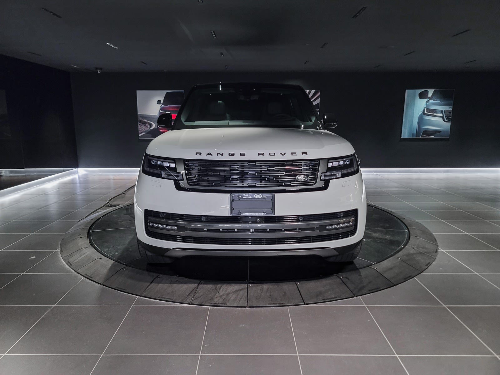 2025 Land Rover Range Rover SE, Vancouver, Cash