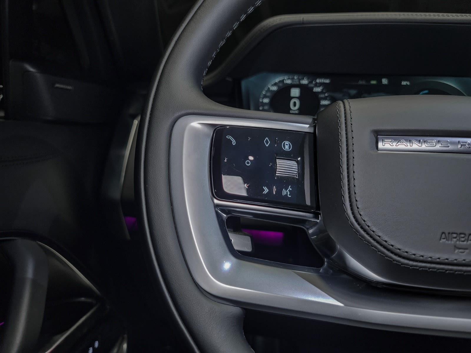 2025 Land Rover Range Rover SE, Vancouver, Cash