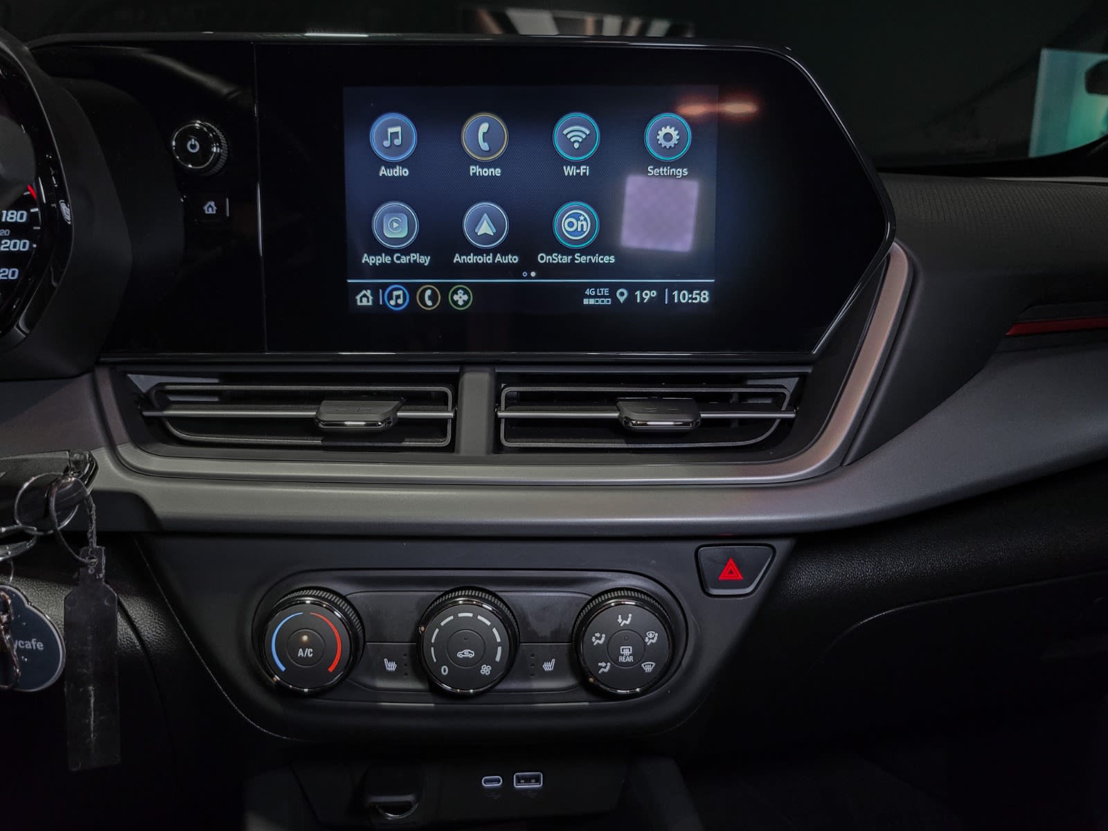 2024 Chevrolet Trax 1RS, Vancouver, Cash