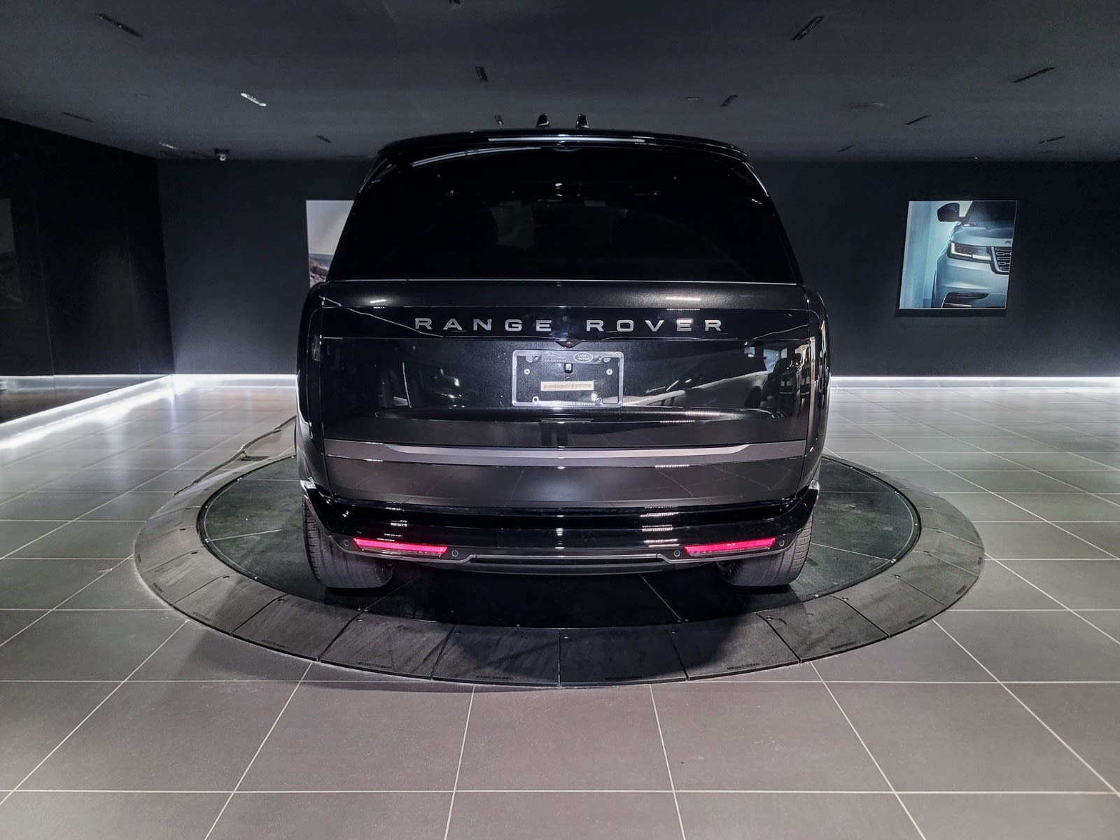 2025 Land Rover Range Rover SE, Vancouver, Cash