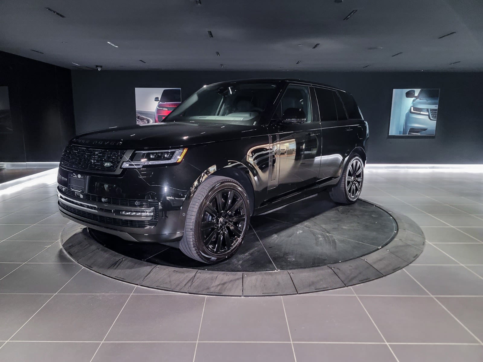 2025 Land Rover Range Rover SE, Vancouver, Cash