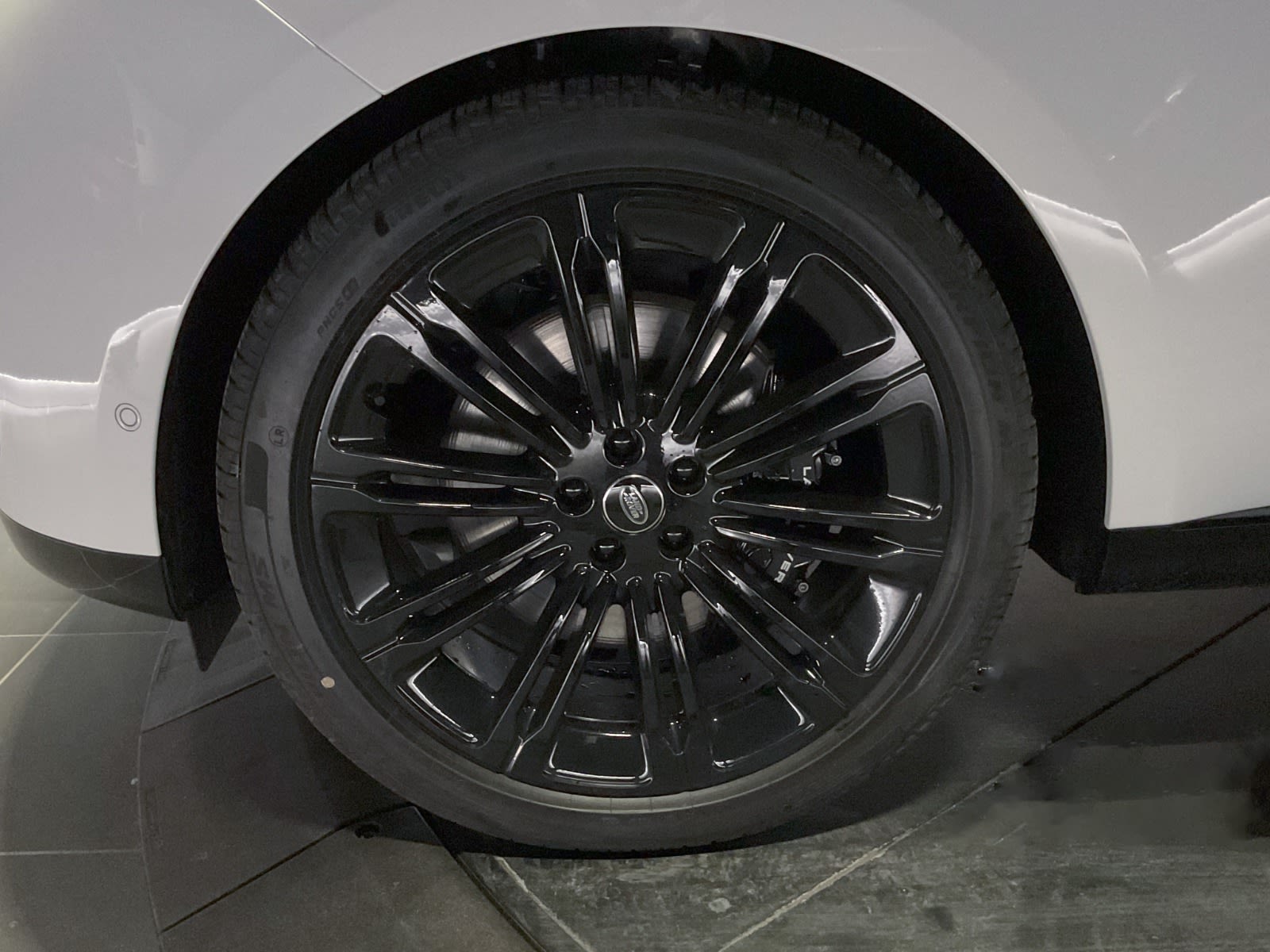 2025 Land Rover Range Rover SE, Vancouver, Cash