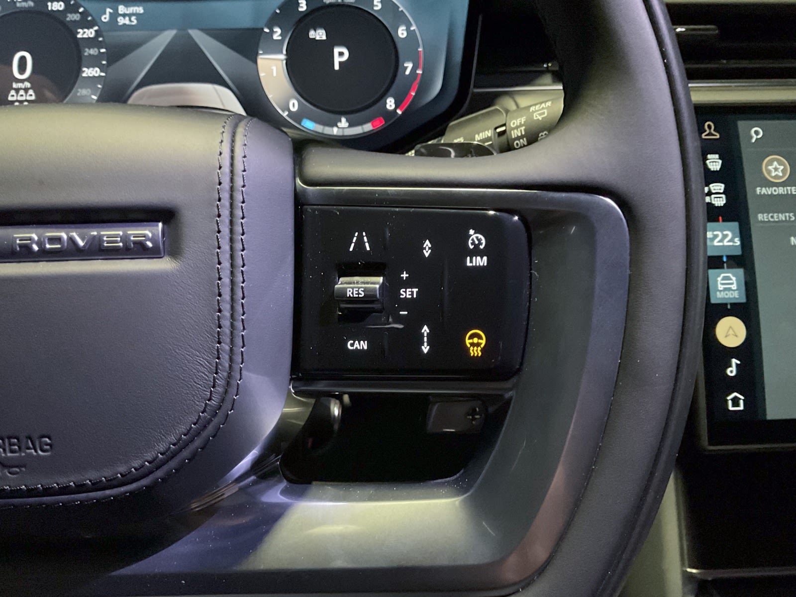 2025 Land Rover Range Rover SE, Vancouver, Cash