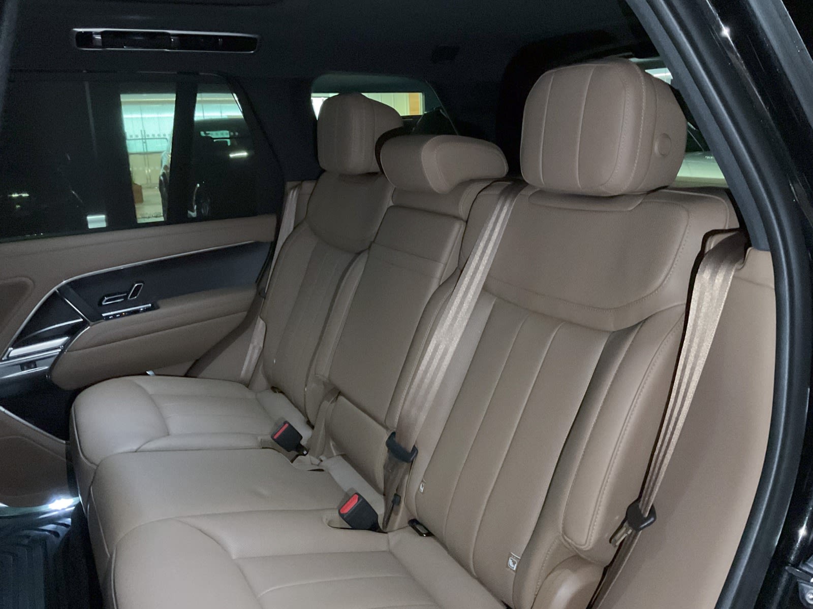 2025 Land Rover Range Rover SE, Vancouver, Cash