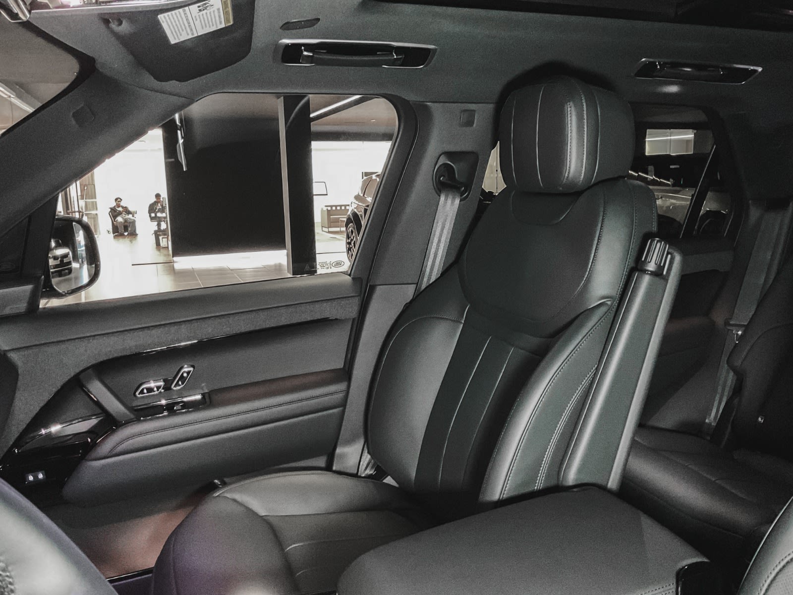 2025 Land Rover Range Rover Sport Dynamic SE, Vancouver, Cash