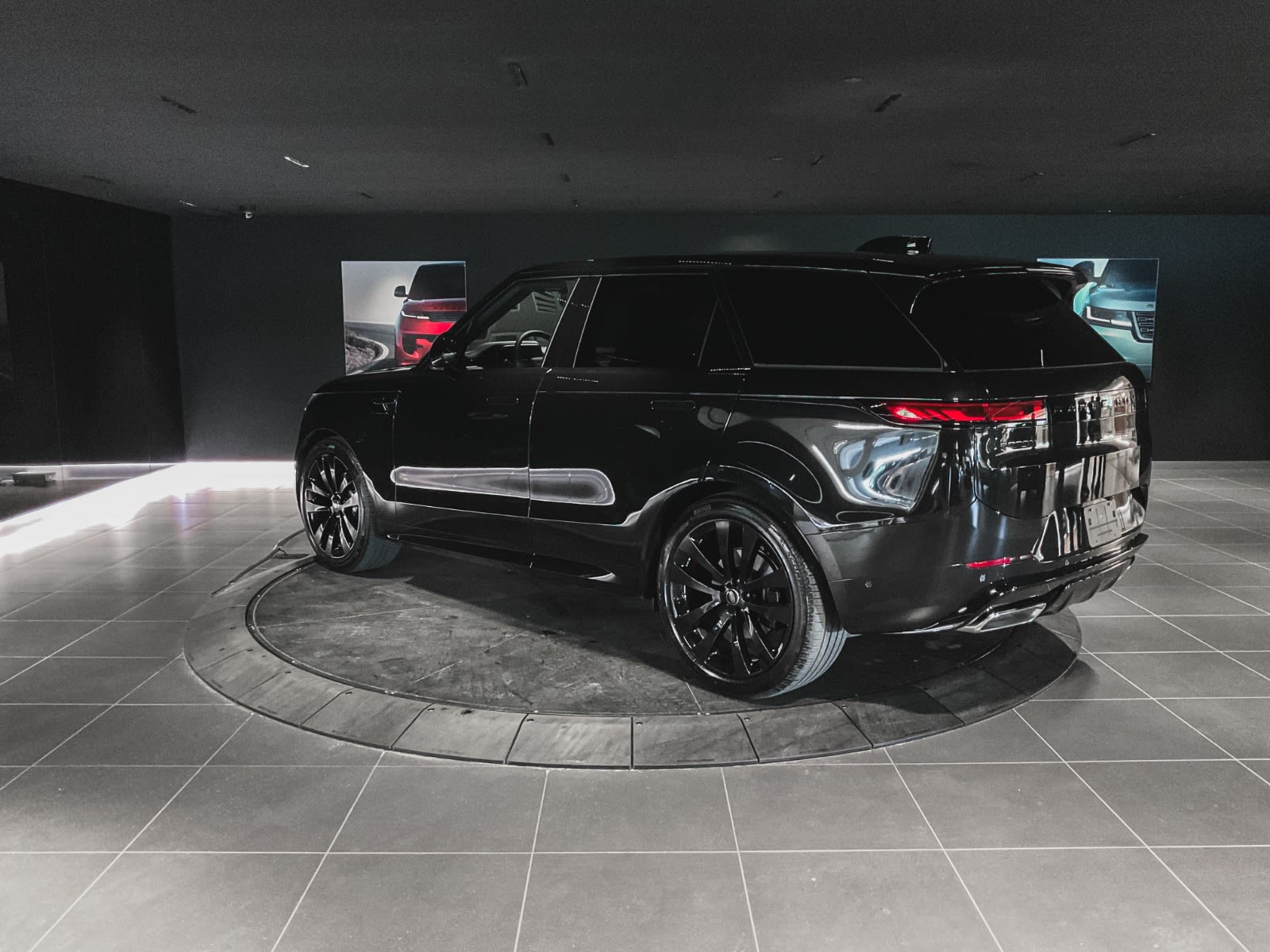 2025 Land Rover Range Rover Sport Dynamic SE, Vancouver, Cash