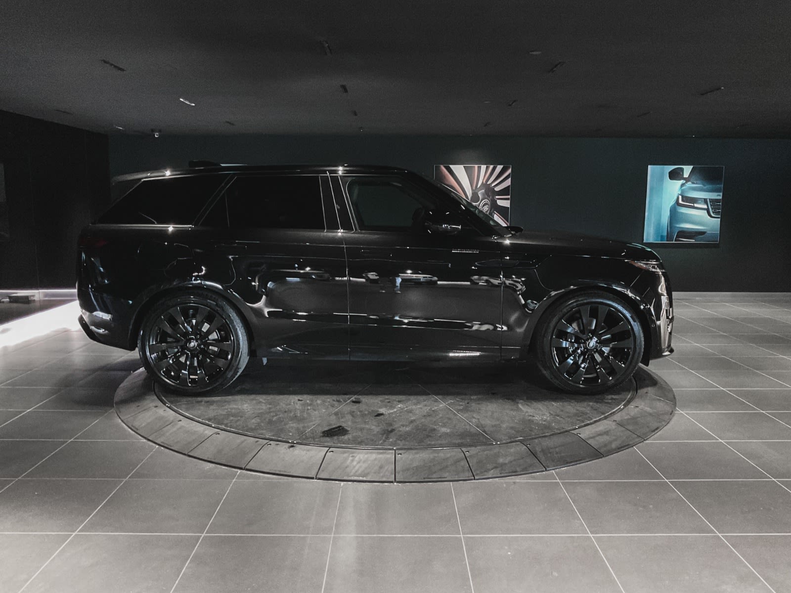 2025 Land Rover Range Rover Sport Dynamic SE, Vancouver, Cash