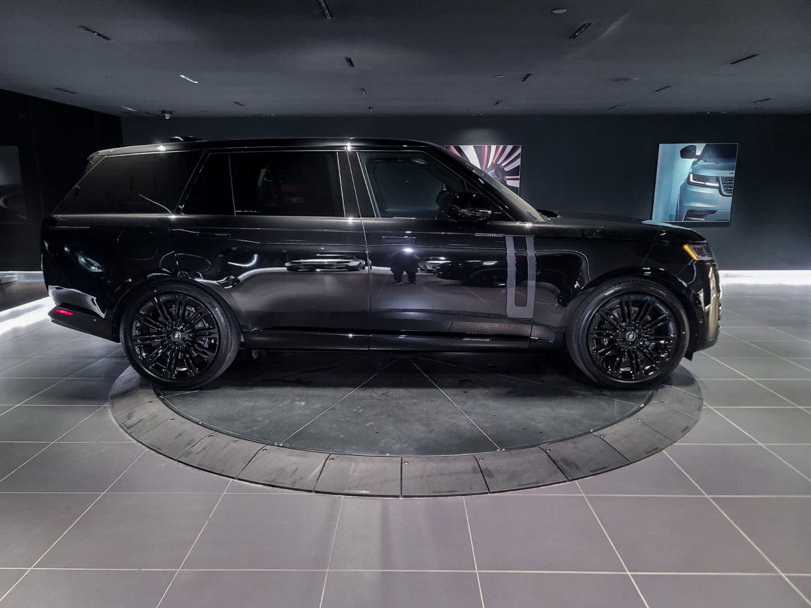 2025 Land Rover Range Rover SE, 温哥华, 全款车
