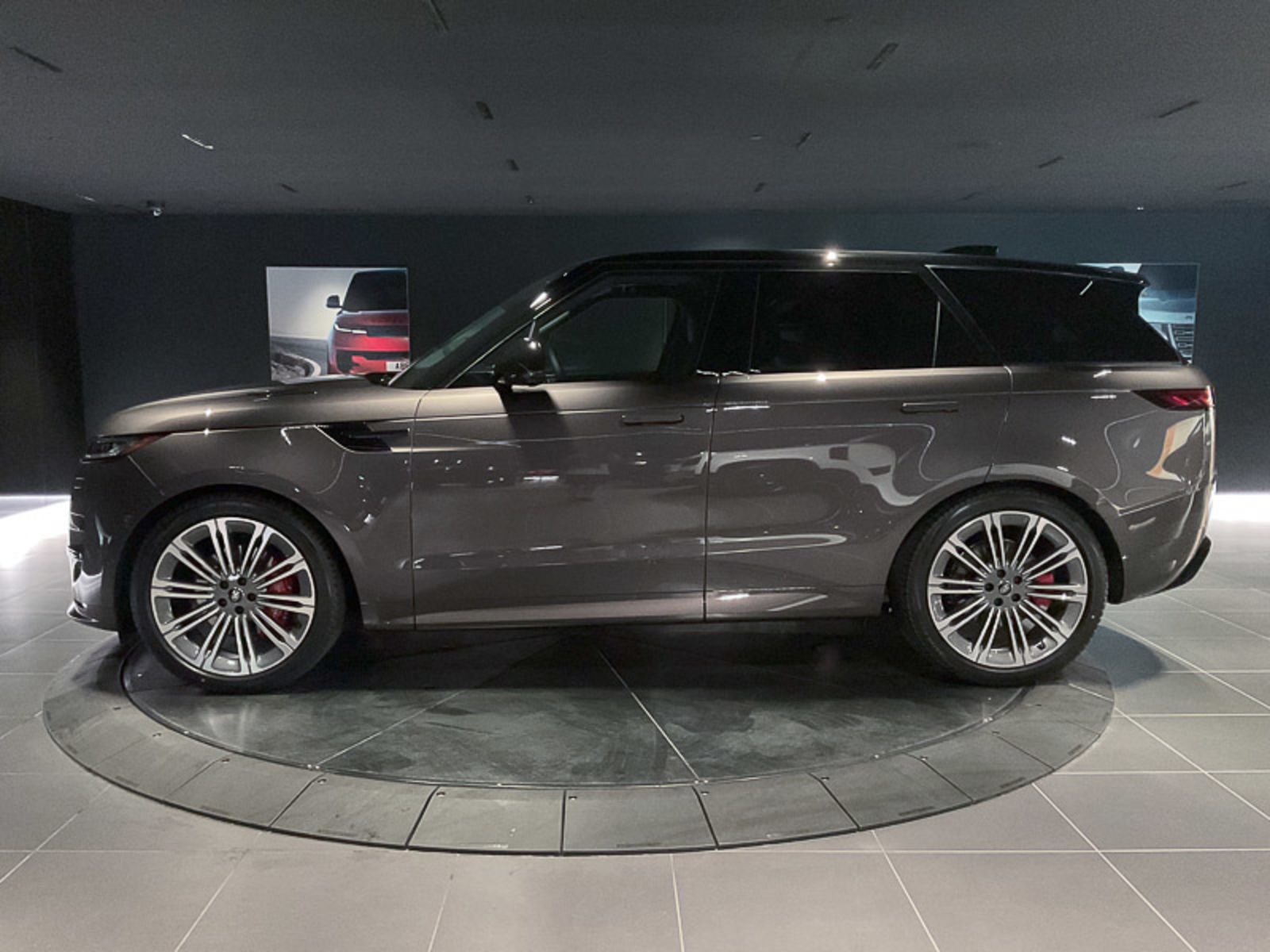 2024 Land Rover Range Rover Sport Dynamic SE, Vancouver, Cash