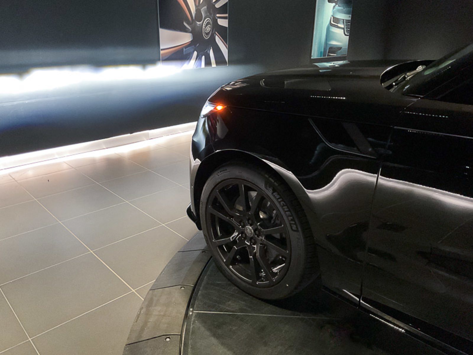 2024 Land Rover Range Rover Sport SV Edition One Obsidian Black, Vancouver, Cash
