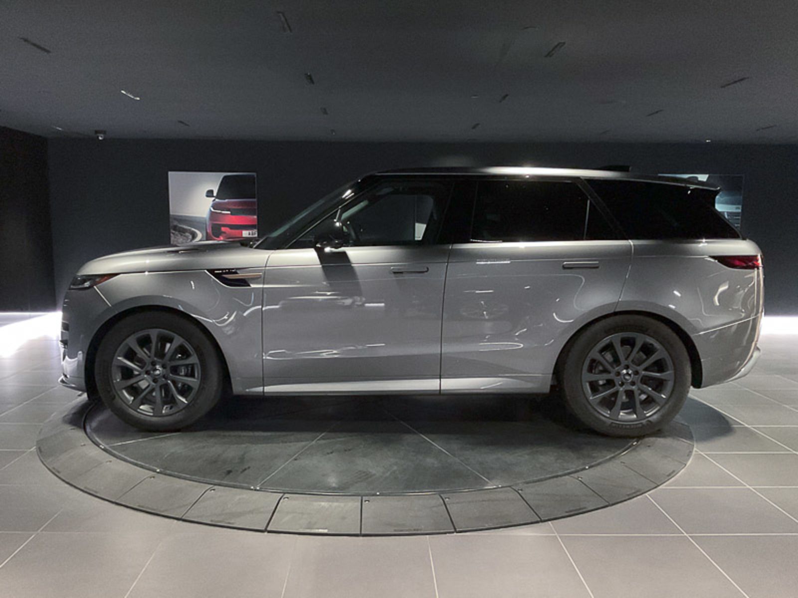 2024 Land Rover Range Rover Sport Dynamic SE, Vancouver, Cash