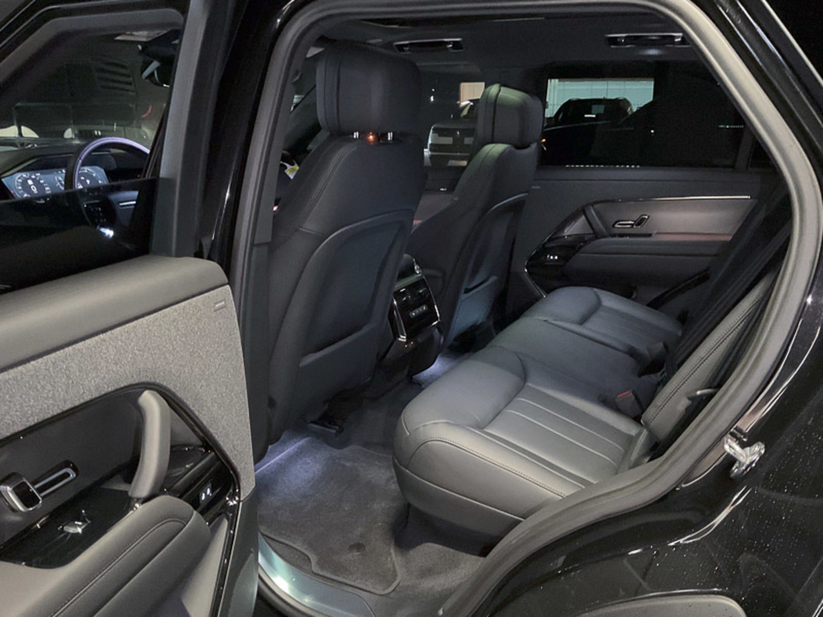 2024 Land Rover Range Rover Sport Dynamic SE, Vancouver, Cash