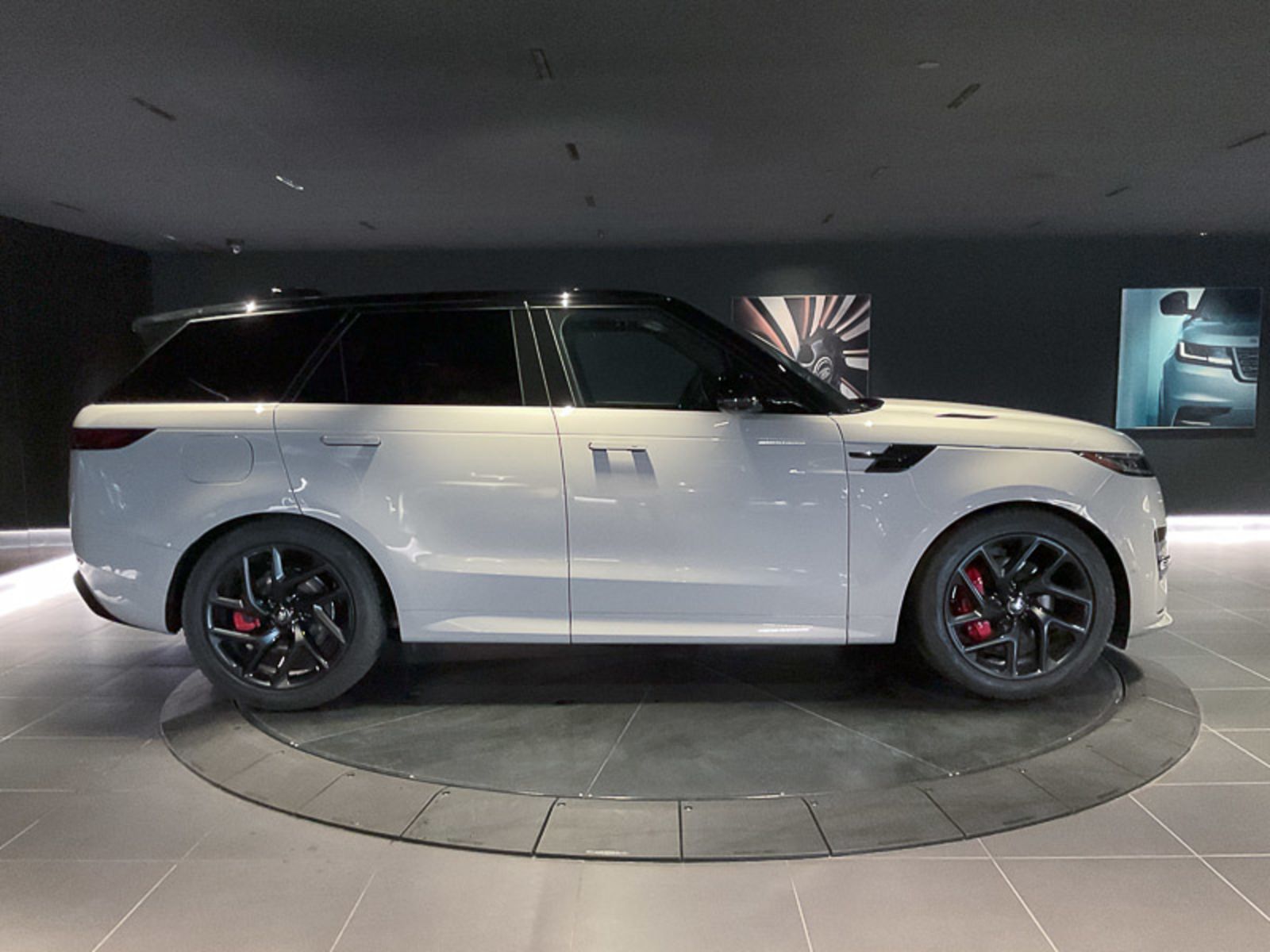 2024 Land Rover Range Rover Sport Dynamic HSE, Vancouver, Cash