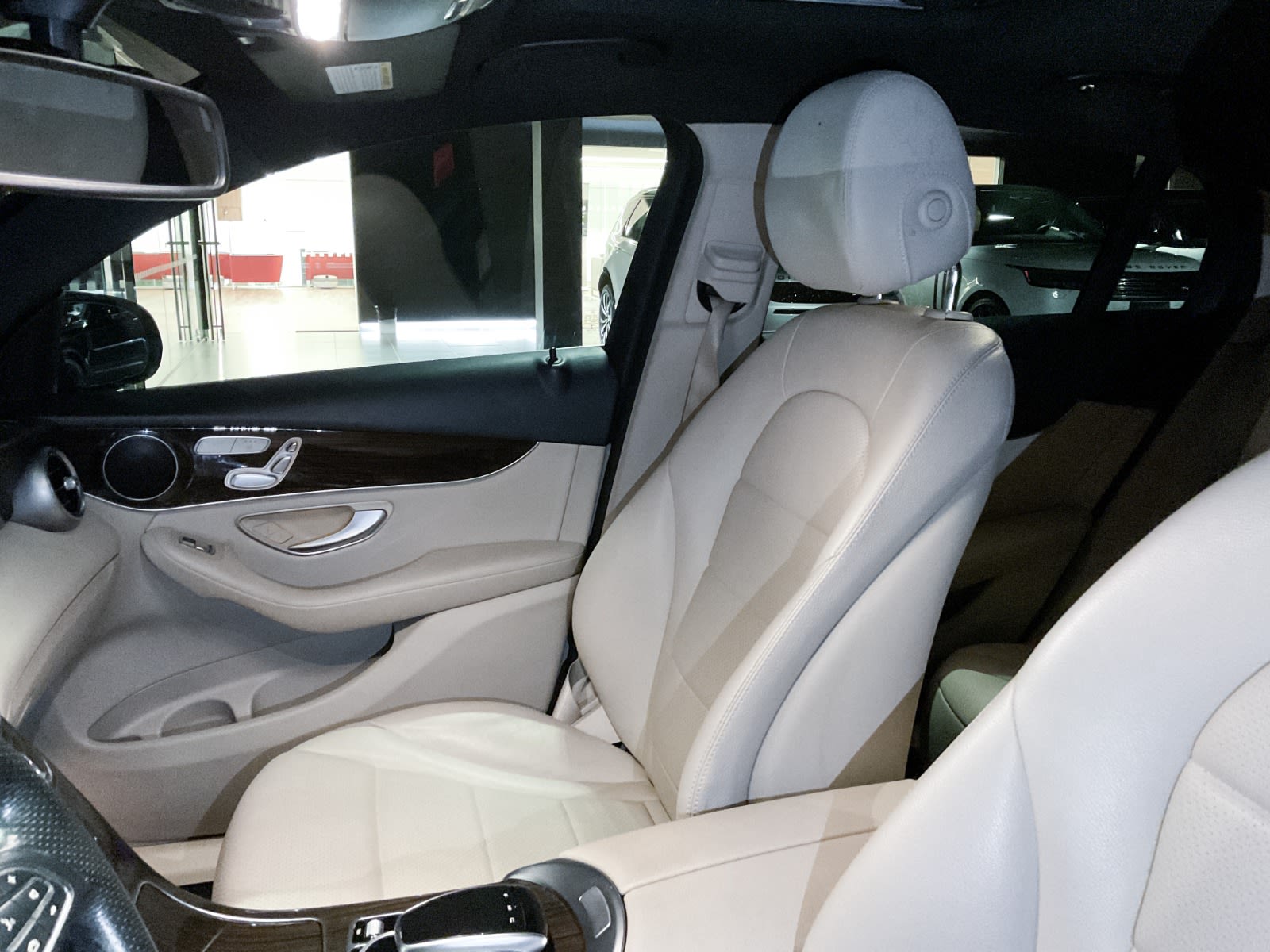 2018 Mercedes-Benz GLC GLC 300, Vancouver, Cash