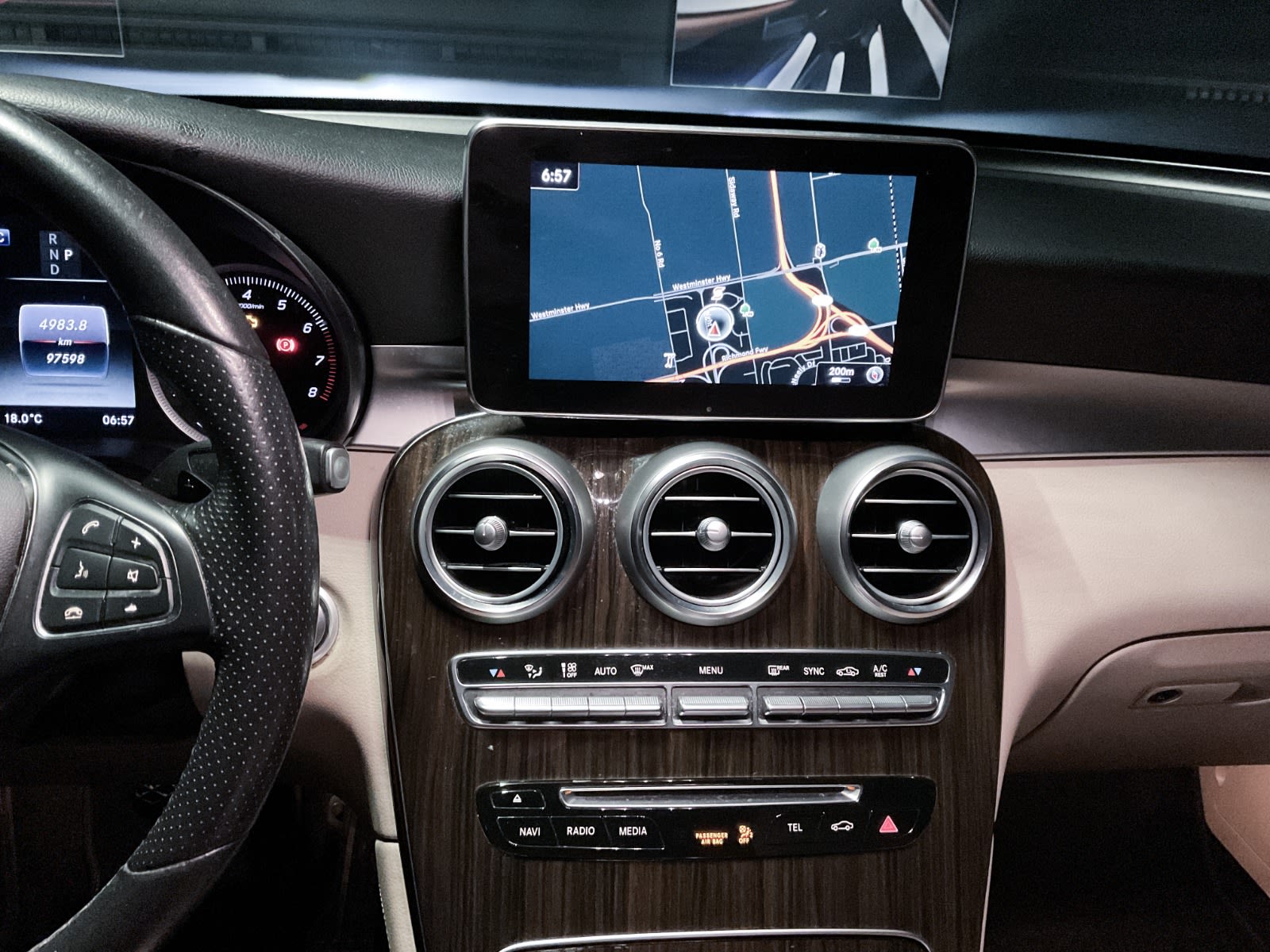 2018 Mercedes-Benz GLC GLC 300, Vancouver, Cash
