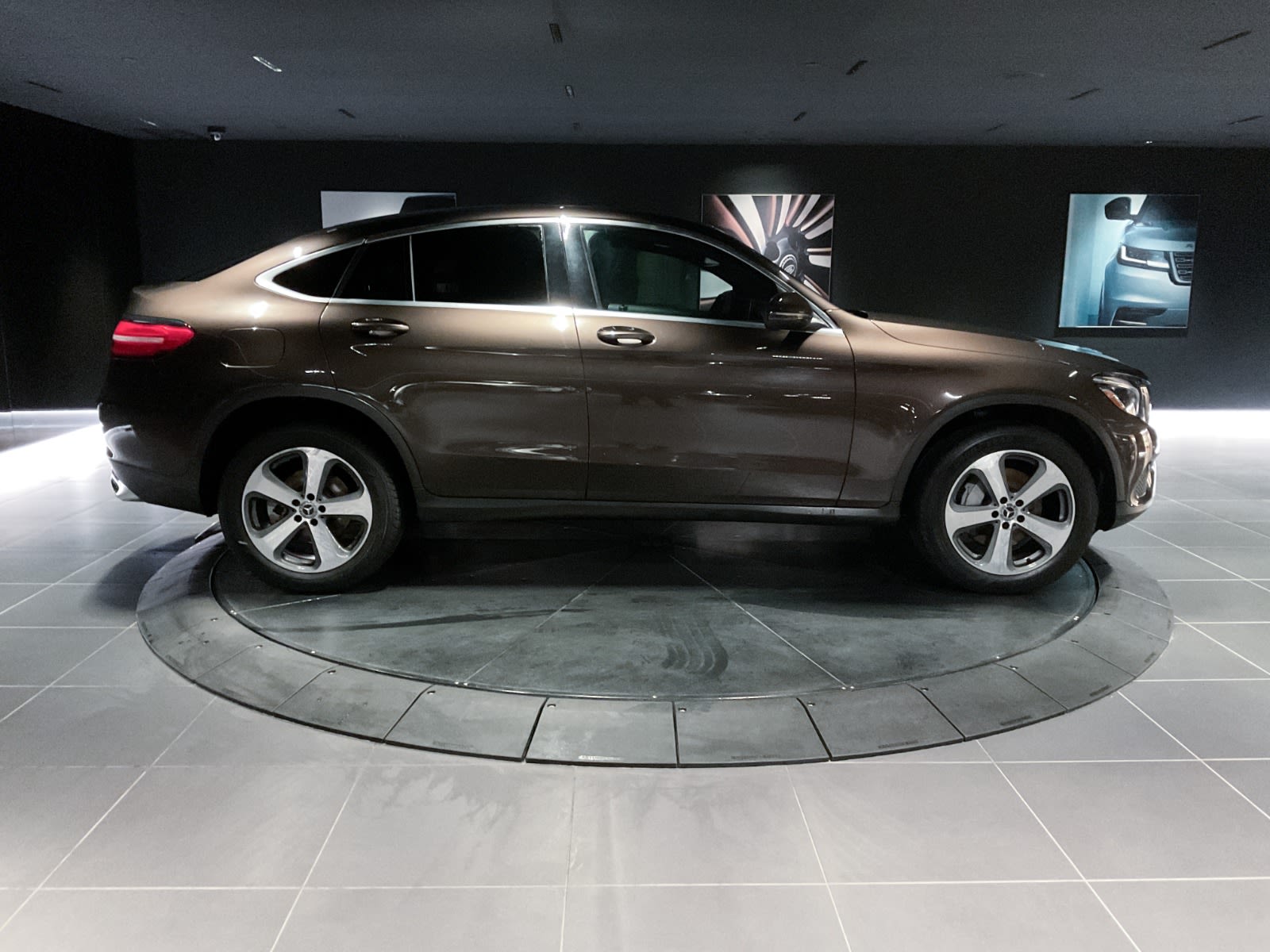 2018 Mercedes-Benz GLC GLC 300, Vancouver, Cash
