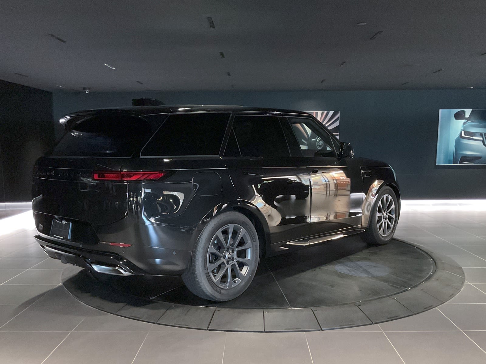 2024 Land Rover Range Rover Sport Dynamic SE, Vancouver, Cash