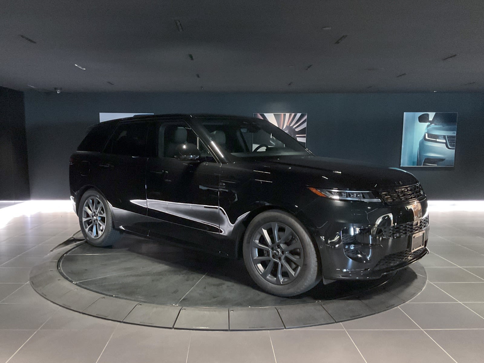 2024 Land Rover Range Rover Sport Dynamic SE, Vancouver, Cash
