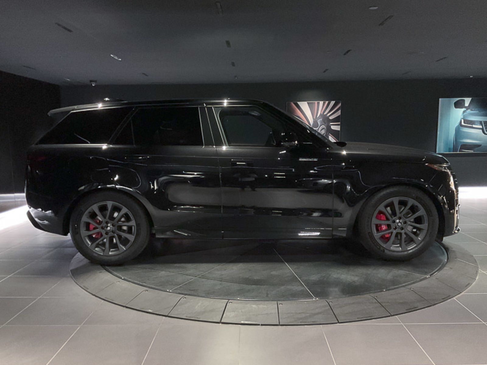 2024 Land Rover Range Rover Sport Dynamic SE, Vancouver, Cash