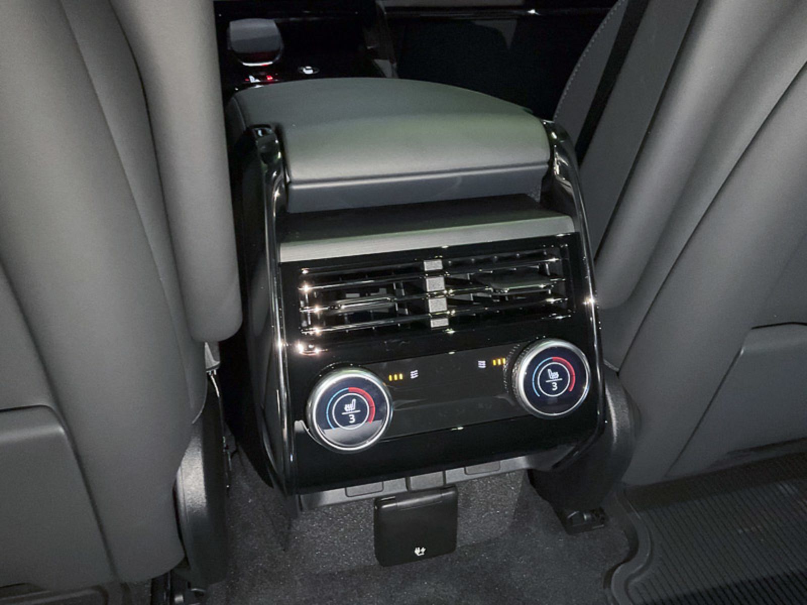 2024 Land Rover Range Rover Sport Dynamic SE, Vancouver, Cash