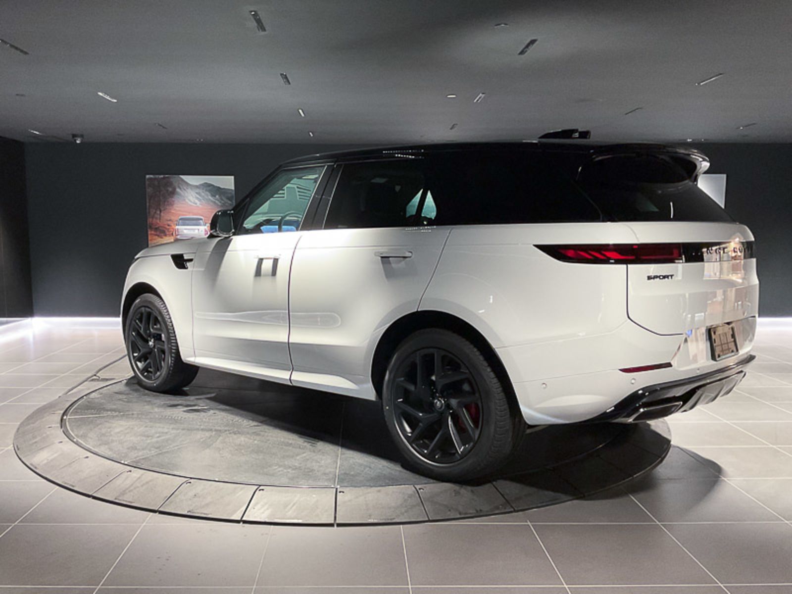 2024 Land Rover Range Rover Sport Dynamic SE, Vancouver, Cash