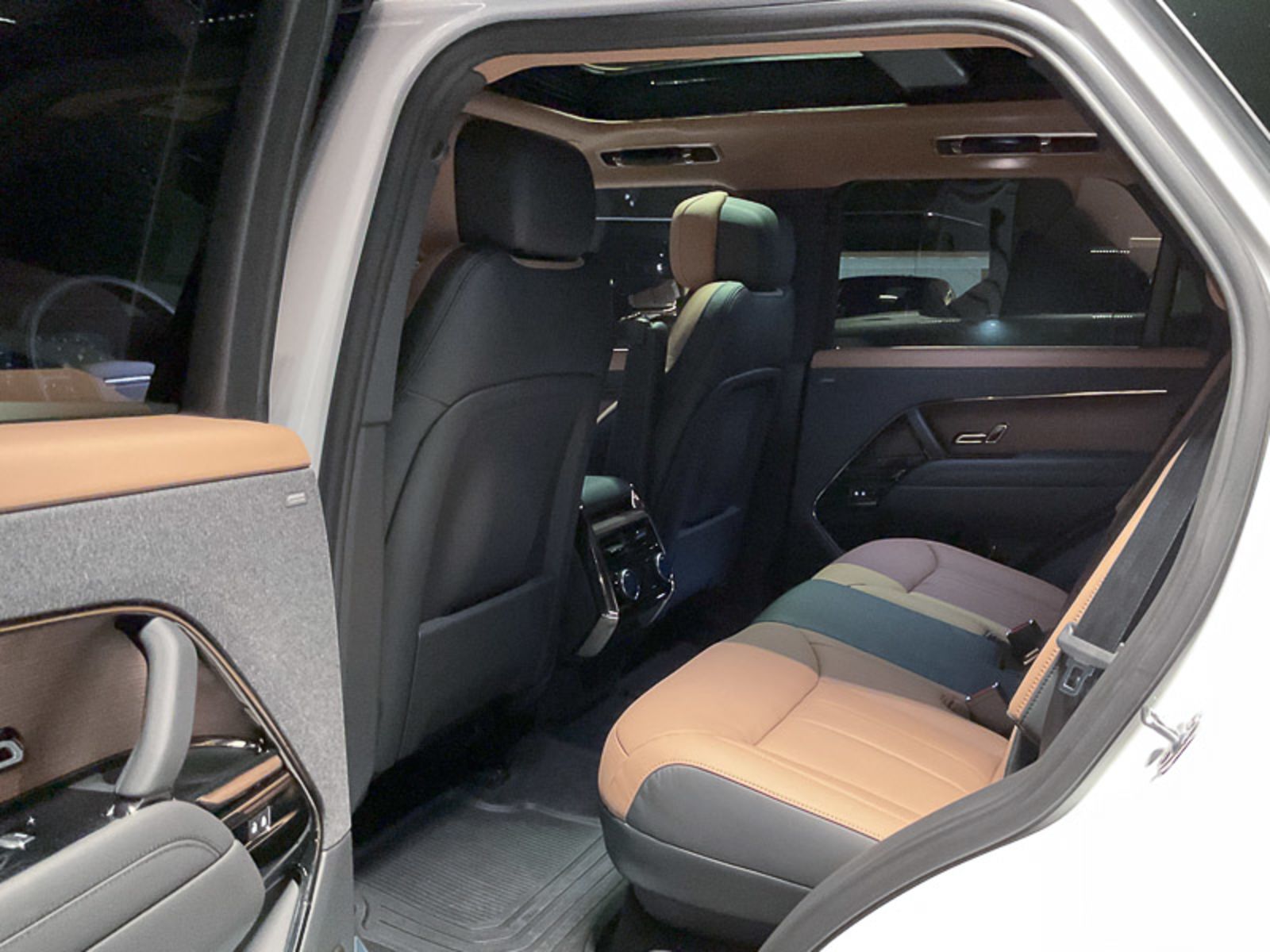 2024 Land Rover Range Rover Sport Dynamic HSE, Vancouver, Cash