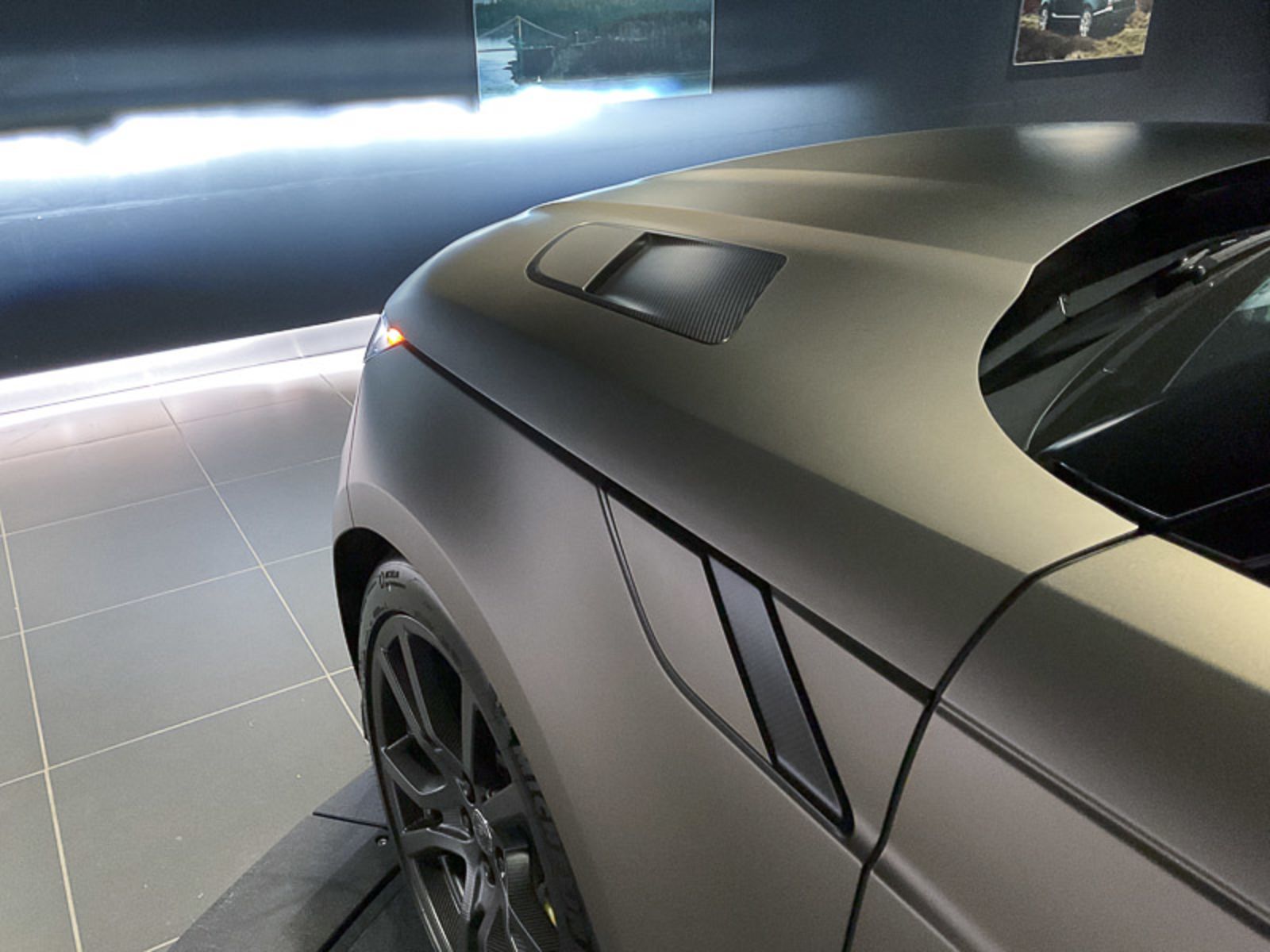 2024 Land Rover Range Rover Sport SV Edition One Carbon Bronze, Vancouver, Cash