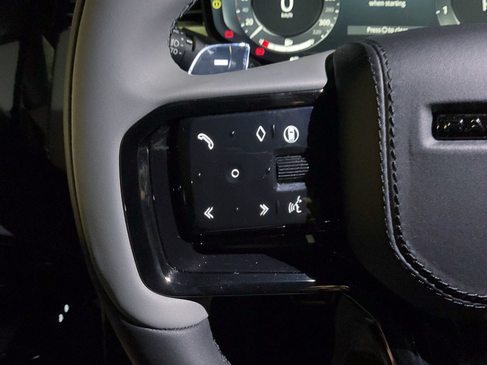 2024 Land Rover Range Rover Sport SV Edition One Carbon Bronze, Vancouver, Cash
